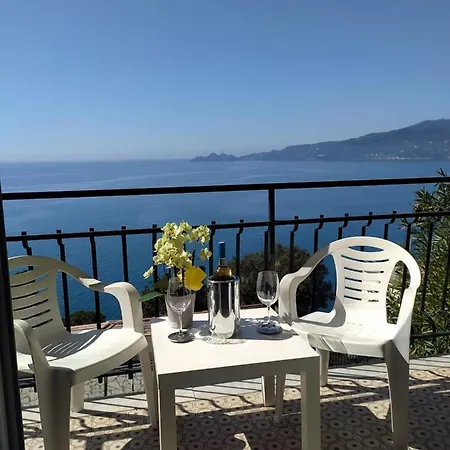 Apartment Guardando Portofino - Looking Portofino *